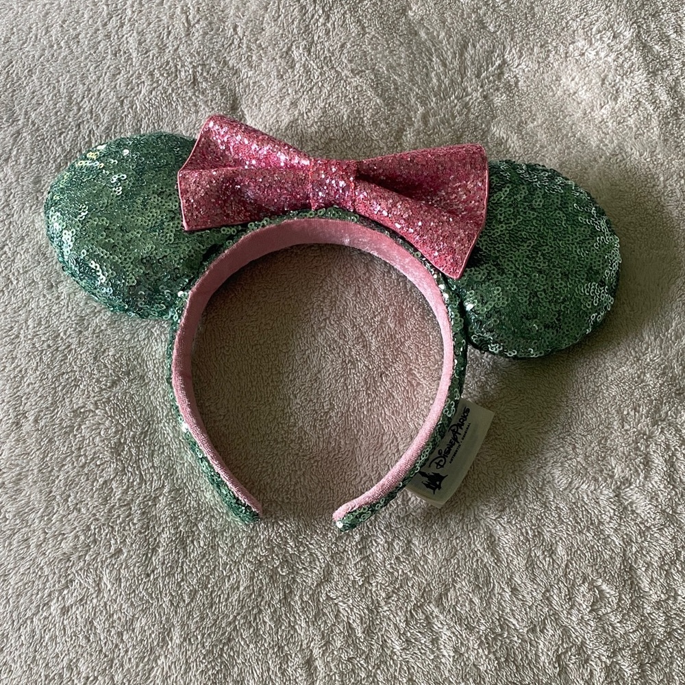 Disney Mickey Mouse Sequin Ears with Pink Glitter Bow